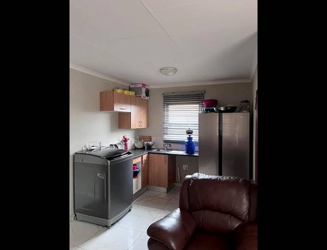 3 BEDROOM HOUSE FOR SALE IN WINDMILL PARK